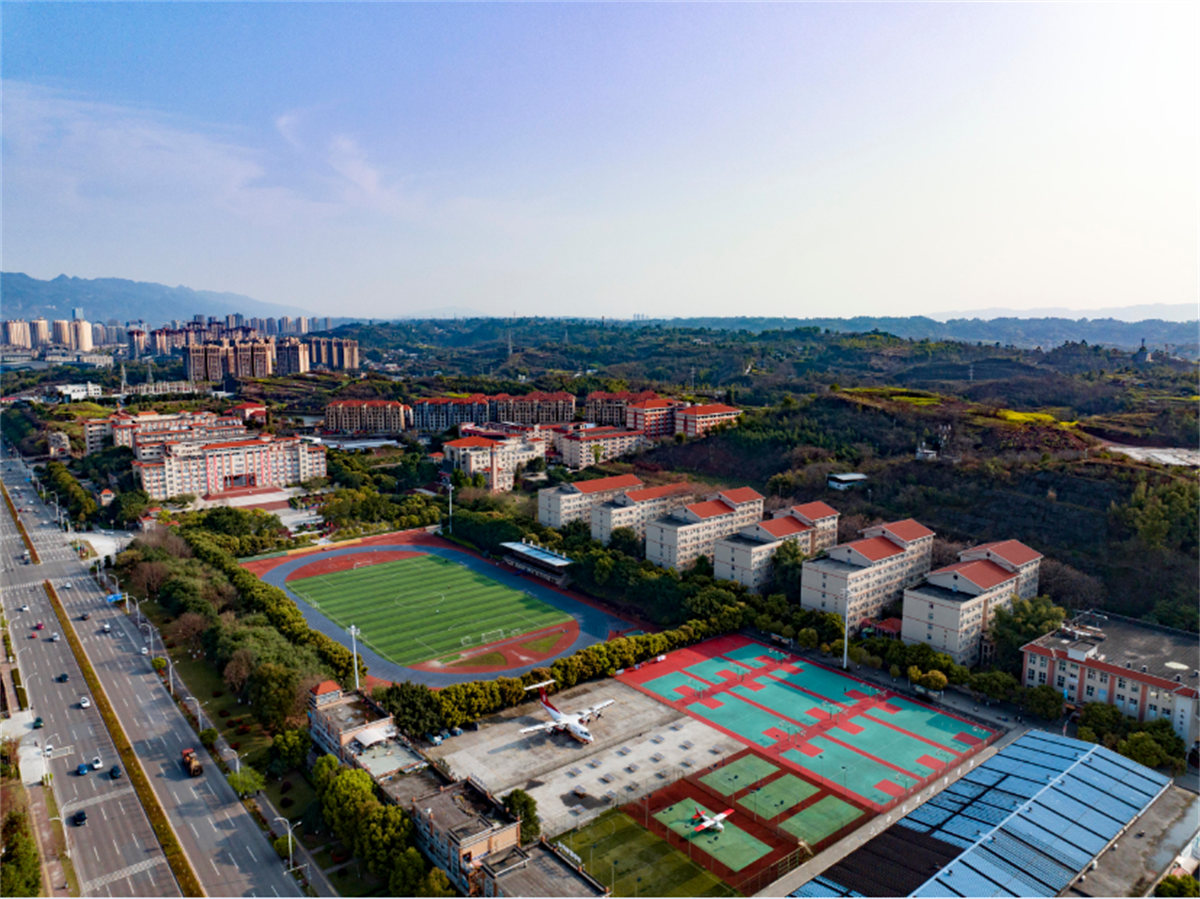 校园风光.jpg